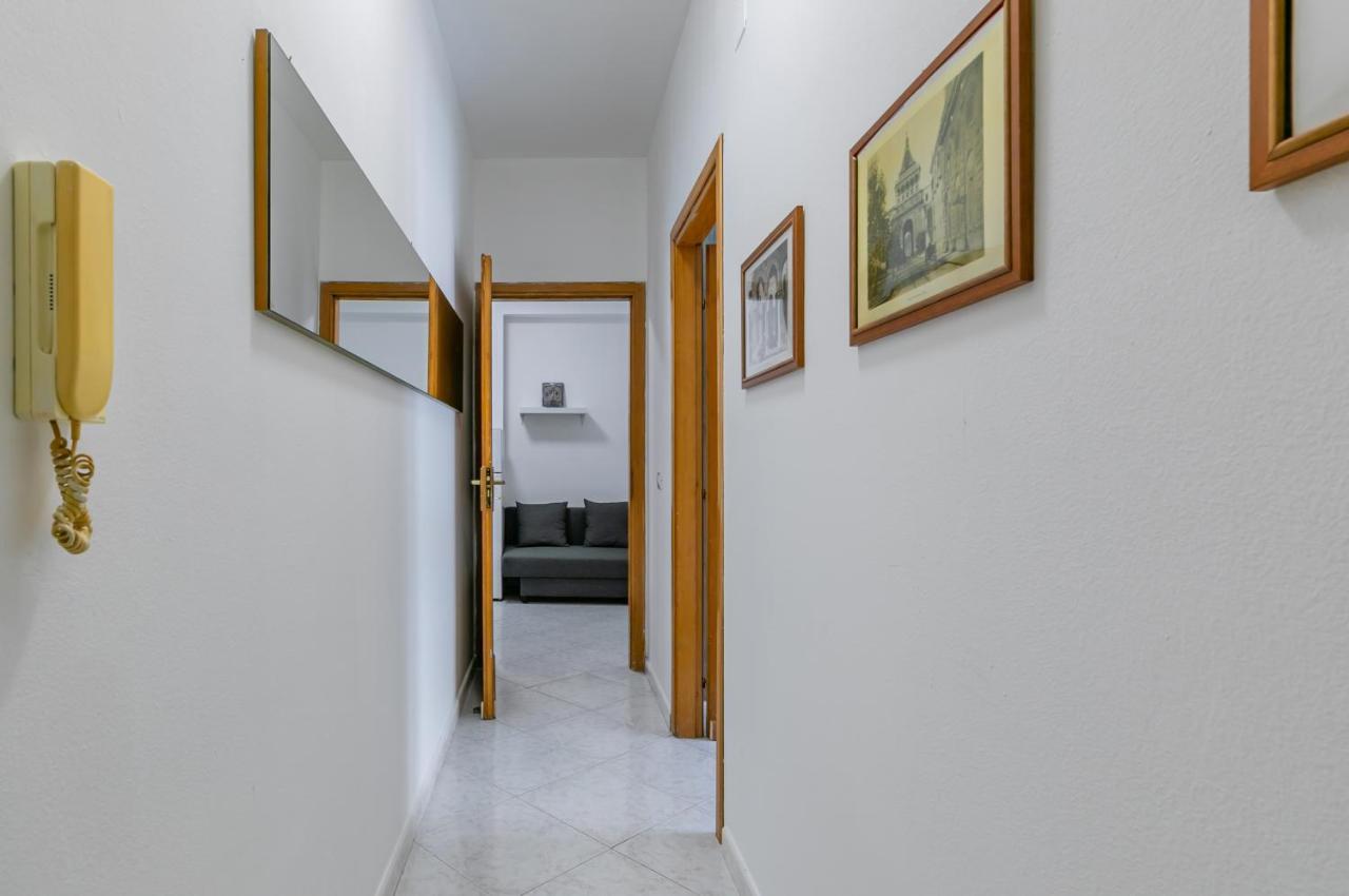 Villa Malfitano And Lolli Station Apt With Terrace Palermo Exterior foto